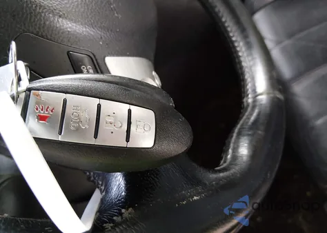 2011 Infiniti Fx35 z USA, uszkodzony, nr VIN JN8AS1MW0BM732809